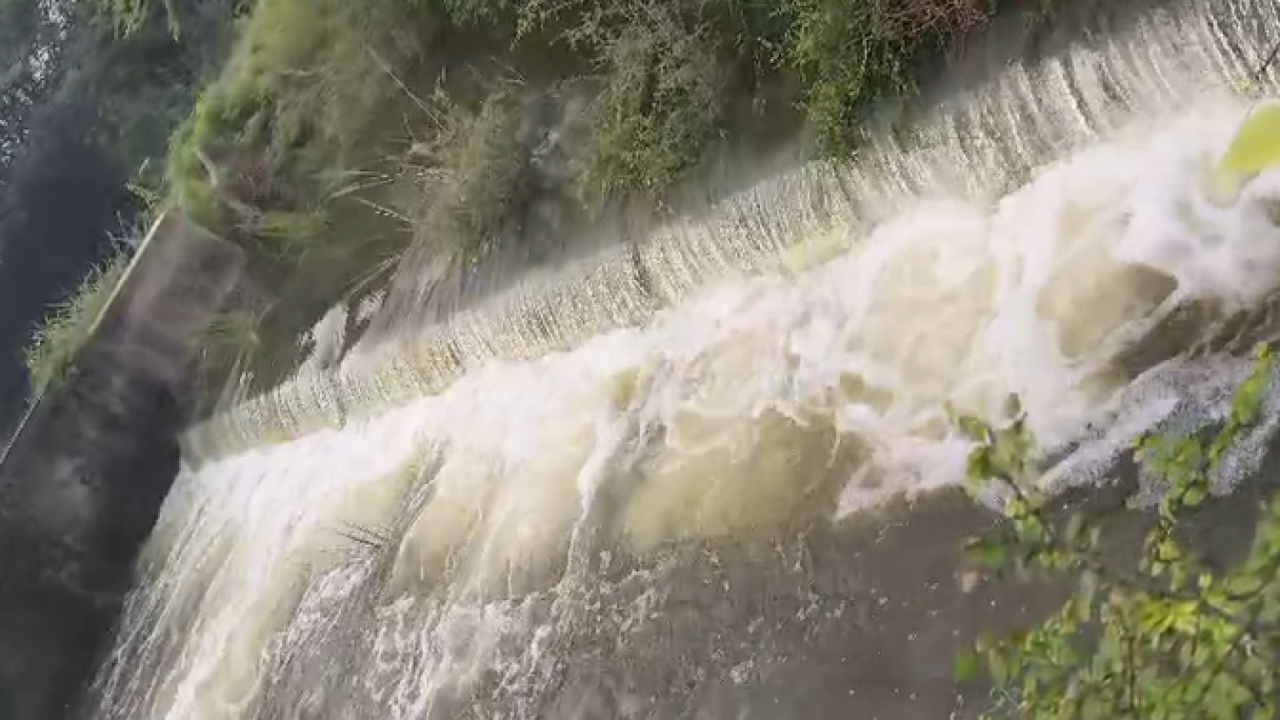 WRD issues flood warning as three lakes overflow in Parandur, Ekanapuram near Chennai