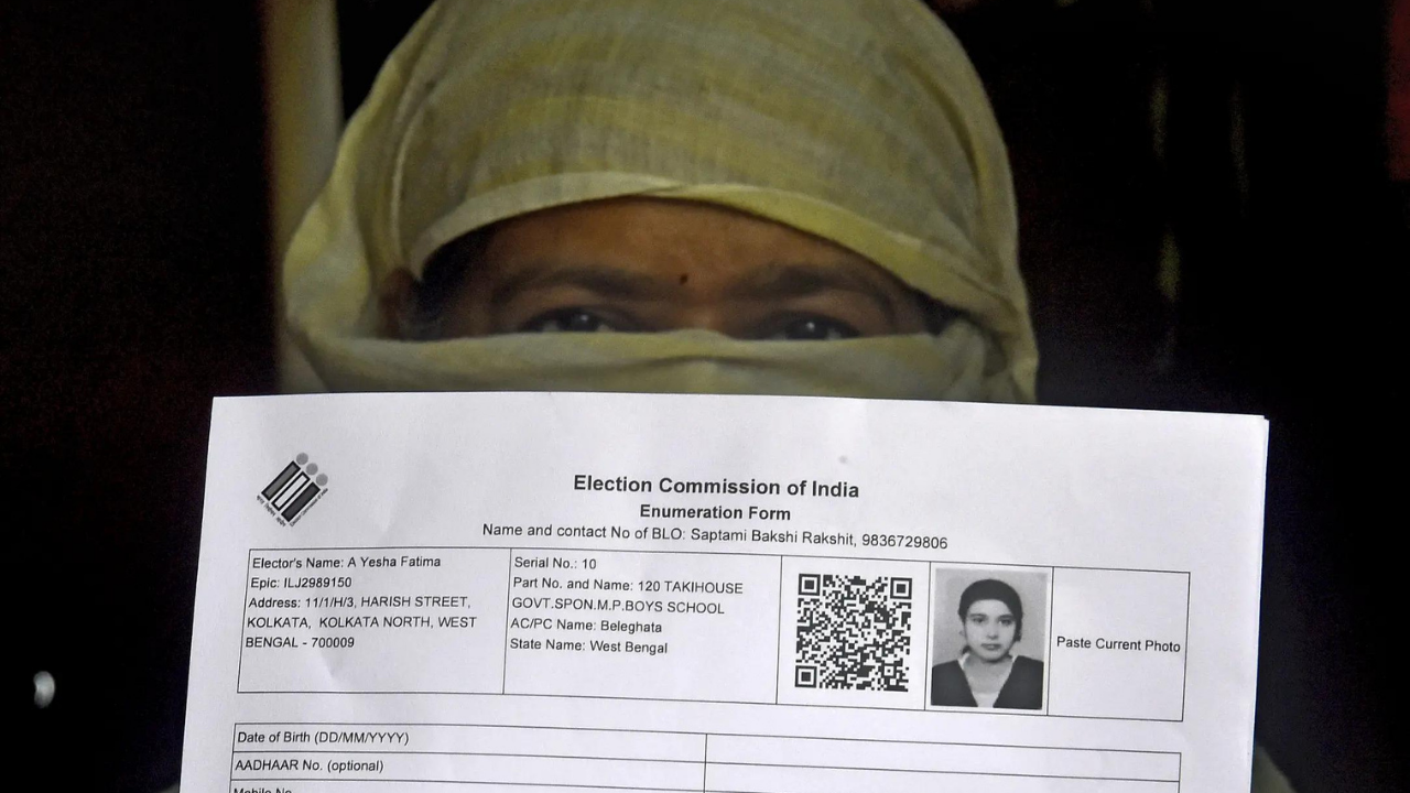 Wrong spelling, changed address, multiple forms: SIR juggernaut leaves voters in West Bengal confused in its wake