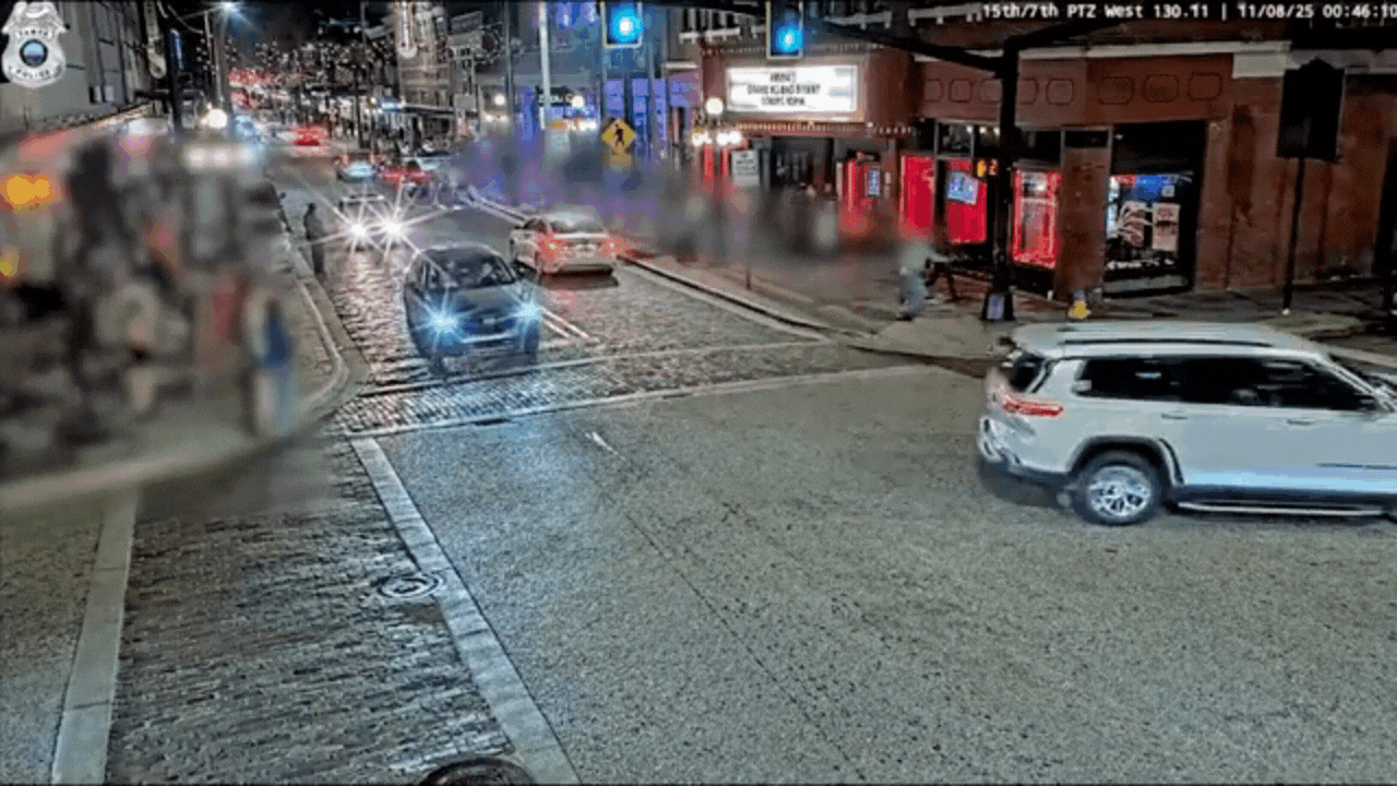 Speeding car fleeing police ploughs into crowd outside bar in Tampa; 4 dead, 11 injured