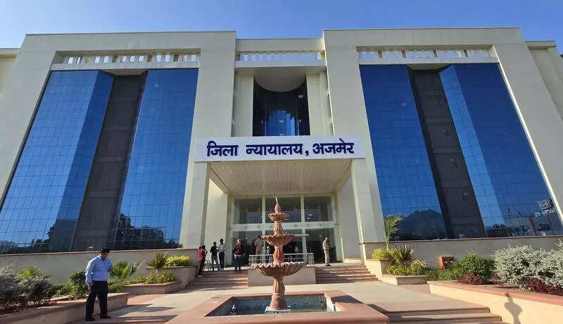 msid 125232666,imgsize 41010 https://jaipur.visitinrajasthan.com/wp-content/uploads/2023/10/cropped-cropped-R-2.png