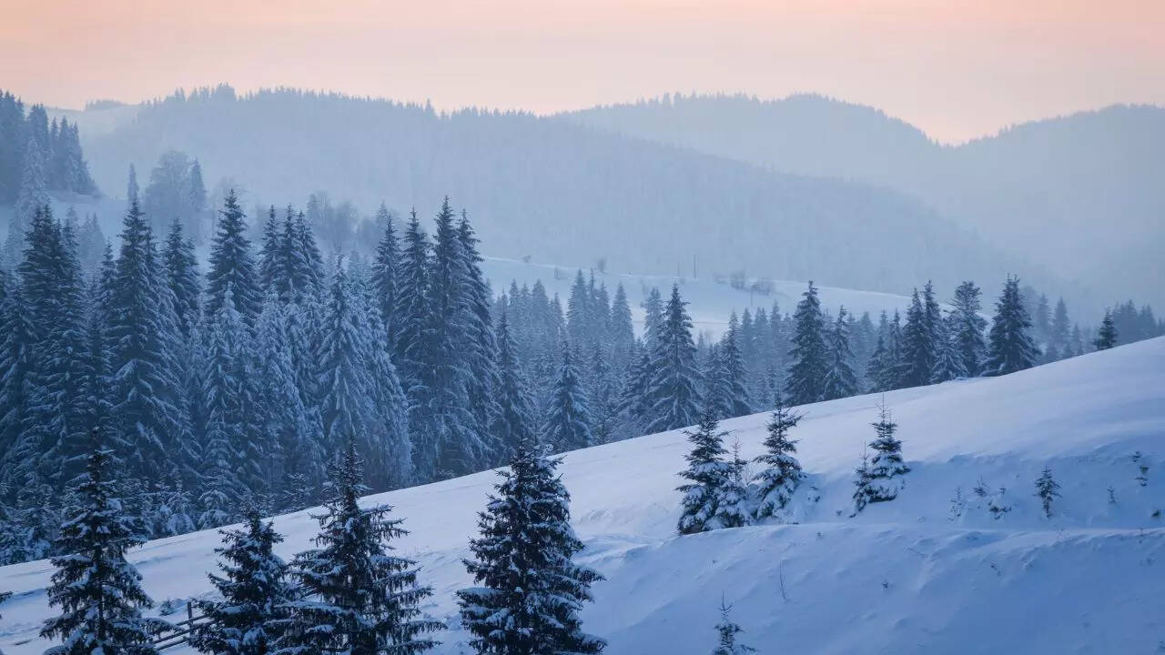 US winter 2025‑26: Complete snowfall forecast, first snow dates, regions most likely to see snow, and what to expect