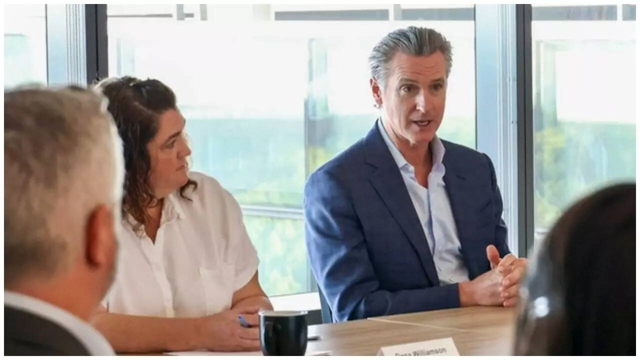 Who is Dana Williamson? Former top aide to Gov. Gavin Newsom indicted in federal fraud case tied to Xavier Becerra campaign funds