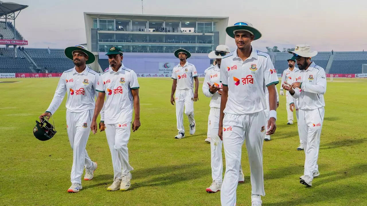 Joy-Shanto tons lead Bangladesh to dominant victory over Ireland