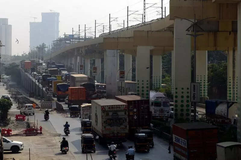 Vadodara-Mumbai Expressway completion to ease Ghodbunder highway traffic by March 2026, says Shiv Sena MP