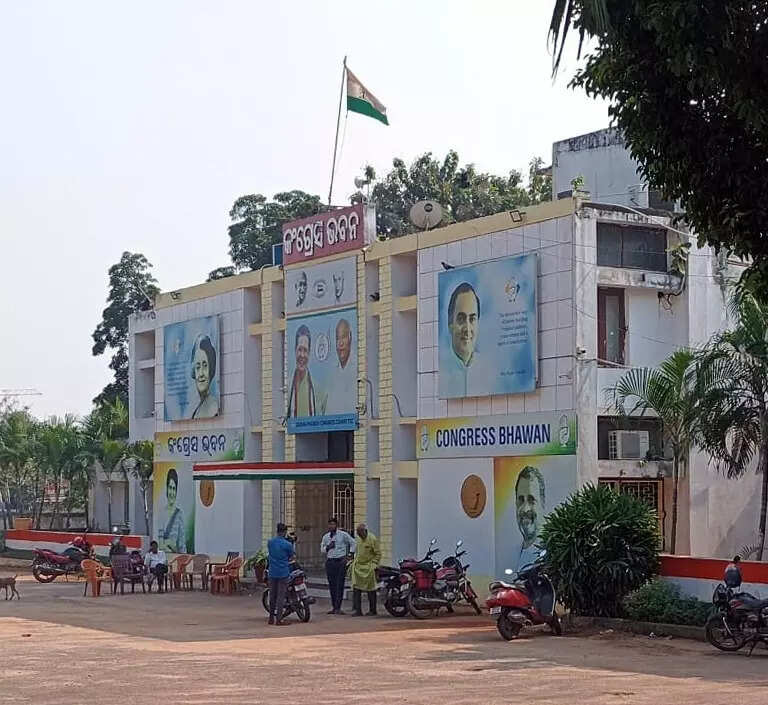 Congress gains ground in Nuapada by-election, ousting BJD to third place