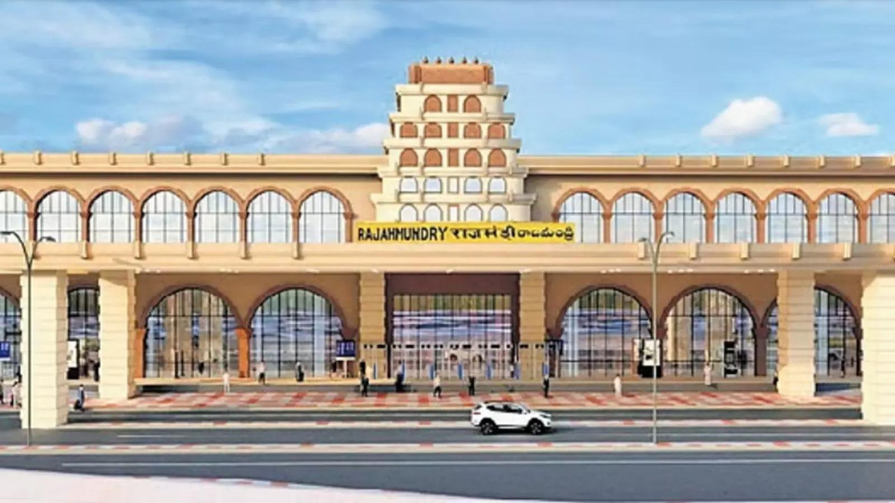 Railways revises catering policy, popular food chains could soon open at railway stations