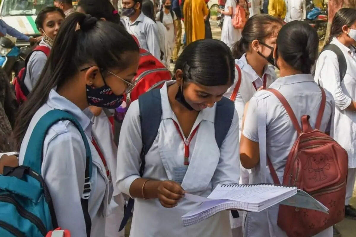 City schools caution students, parents on fake NCERT books