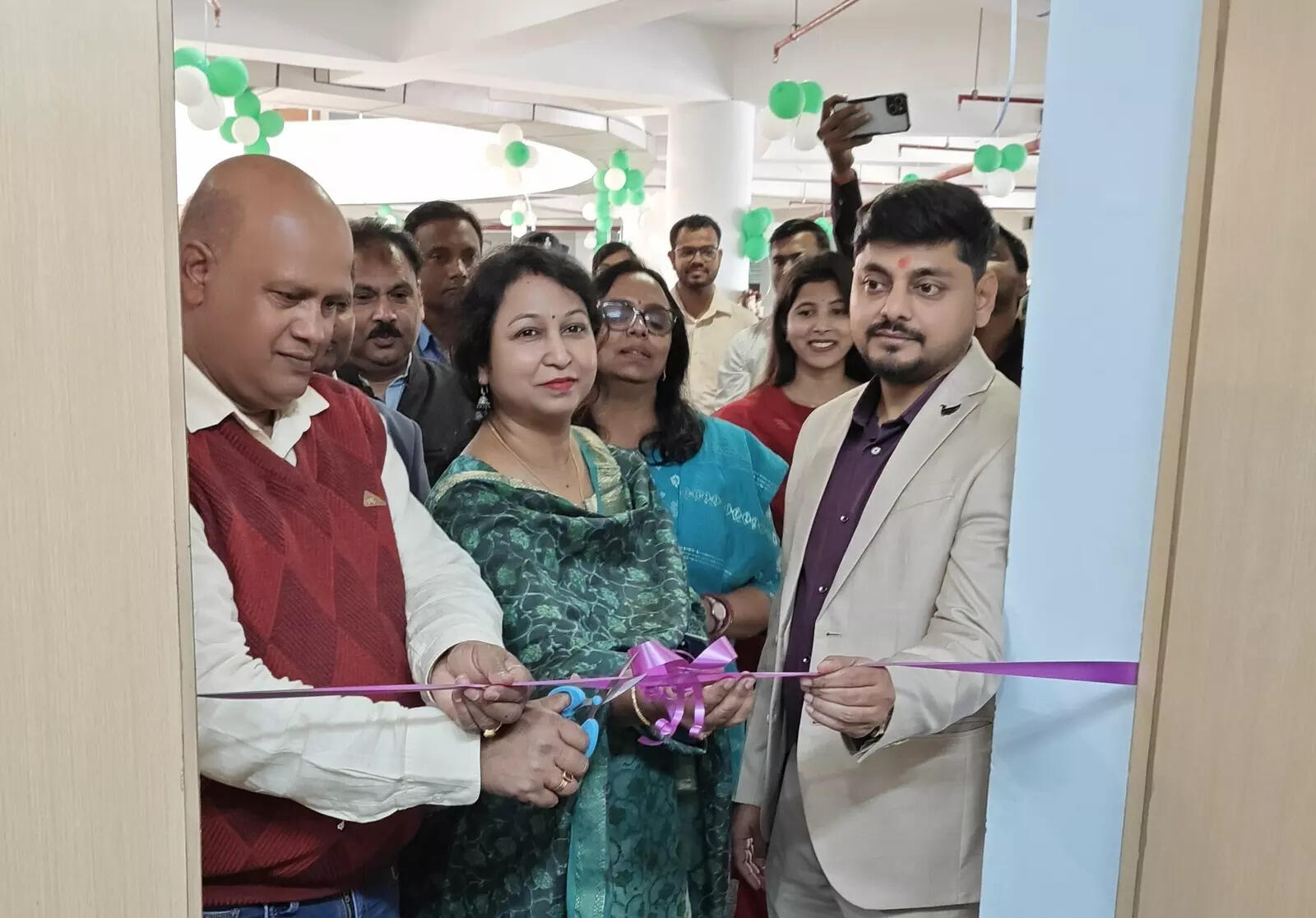 Dhanbad collectorate opens breastfeeding room