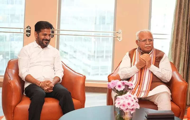 Revanth seeks Centre’s help for infra projects