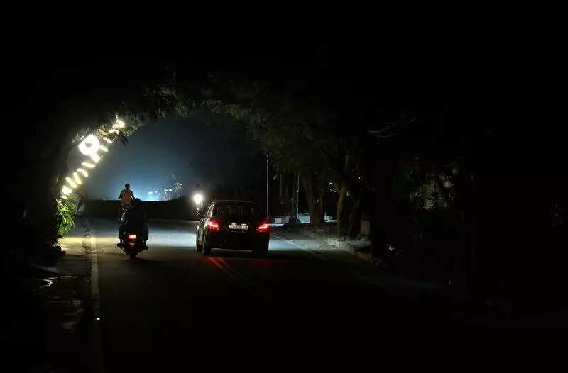 No designated maintenance agency for 5.5L streetlights, plaints mount