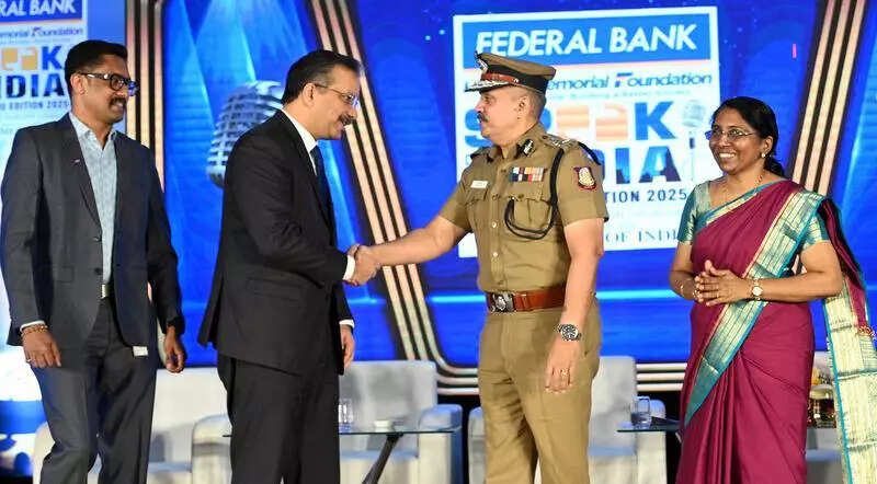 Debates inspire students at Speak for India contest