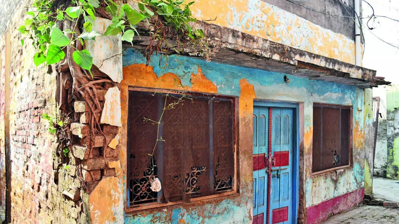 10 years after Dadri lynching case, UP govt moves to drop case; Akhlaq's kin say will have to move HC