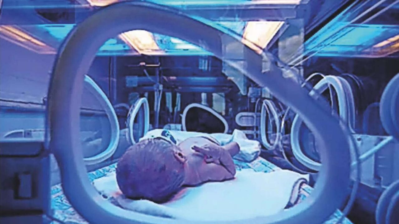 ‘Smaller than an apple’: Mumbai’s 350g newborn discharged after 124 days in NICU