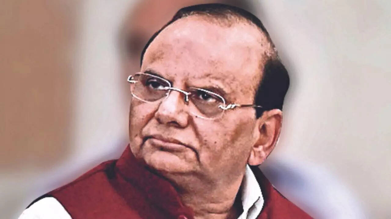 Delhi car blast fallout: LG V K Saxena issues slew of directions; cops to maintain record of ammonium nitrate buyers, sellers
