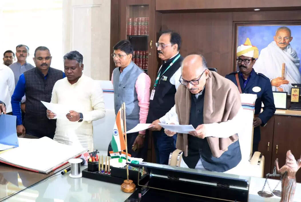 A new beginning for Somesh: Somesh Chandra Soren sworn in as Ghatshila MLA; JMM's assembly strength returns to 34