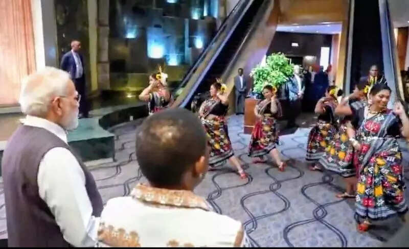 Sambalpuri dance welcomes PM Modi to G20 stage