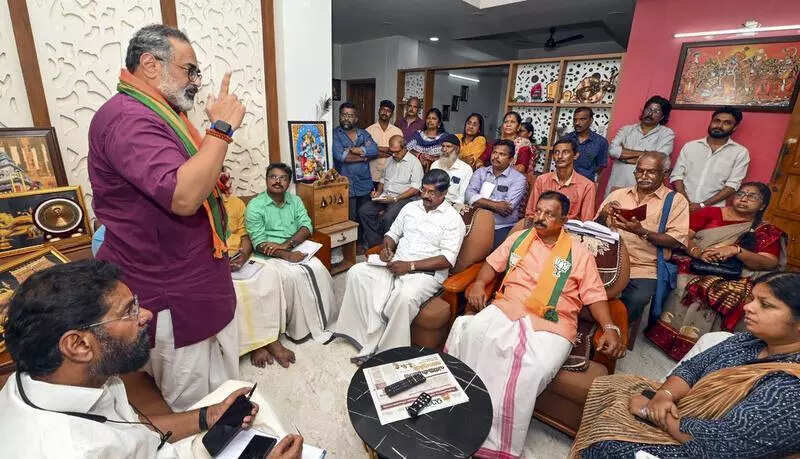 UDF and LDF grapple with rebel contenders