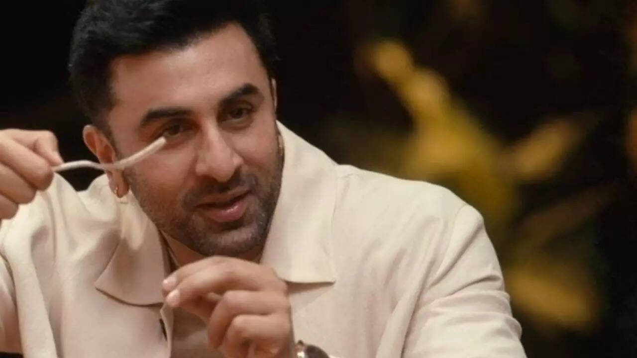 Ranbir faces backlash for allegedly eating non-veg