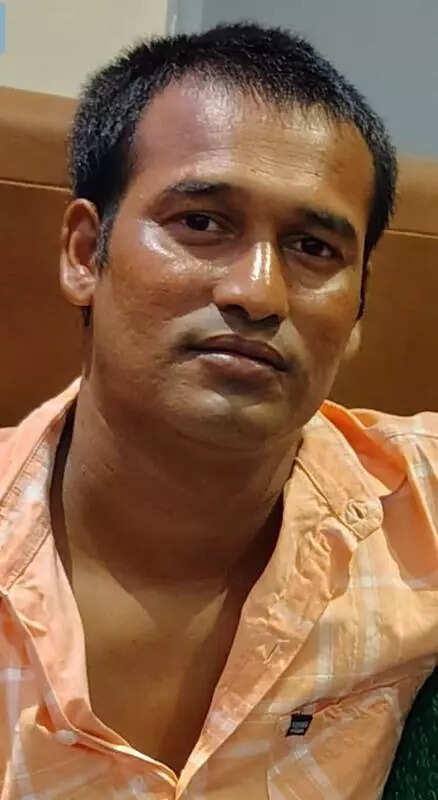 Body of fisherman who died in B’desh jail handed to kin