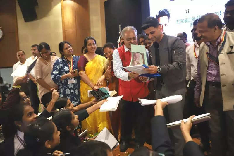 Physical, mental fitness key to becoming astronaut, says Shubhanshu Shukla at felicitation ceremony in Bengaluru