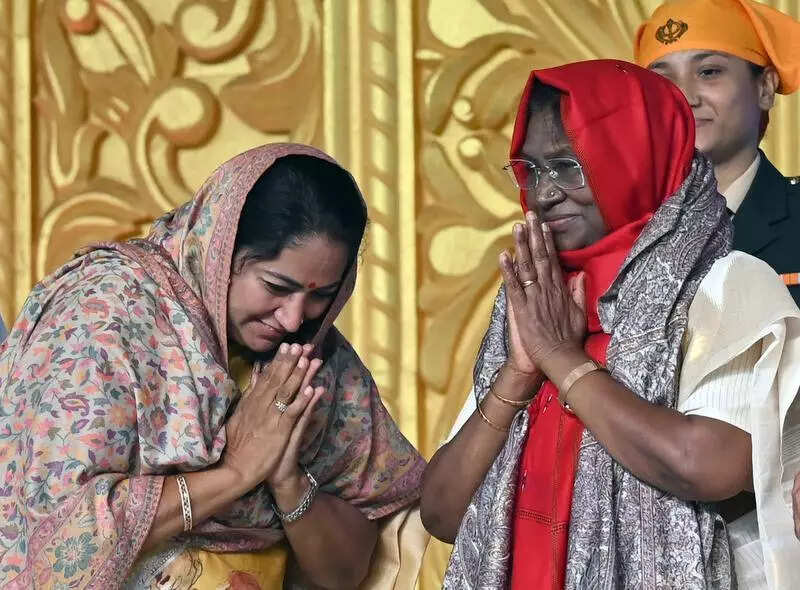 President pays tributes to Guru Tegh Bahadur