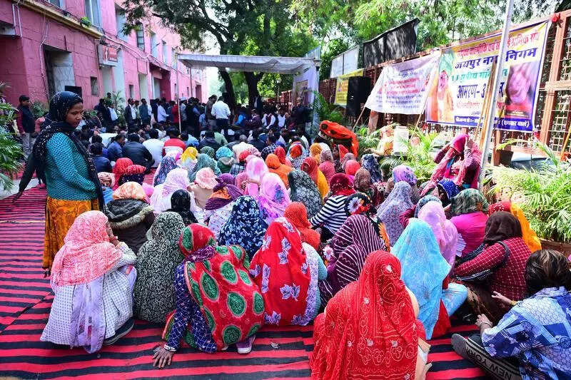 msid 125572291,imgsize 140566 https://jaipur.visitinrajasthan.com/wp-content/uploads/2023/10/cropped-cropped-R-2.png