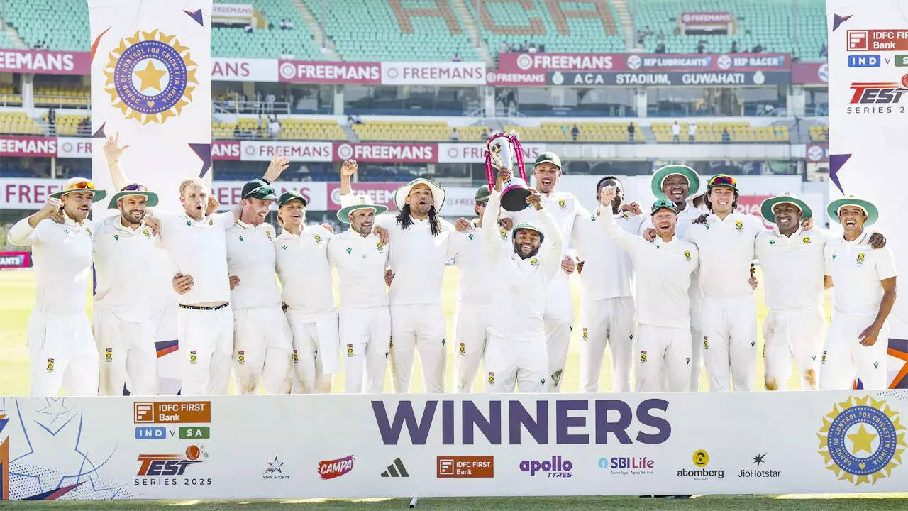 IND vs SA LIVE: Muthusamy removes Sai Sudharsan; South Africa on brink of 2-0 sweep