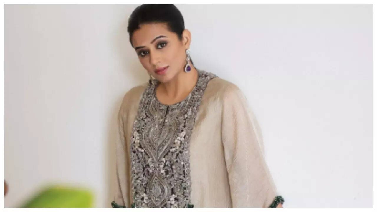 Priyamani: 'South industry works 12-hour shifts'