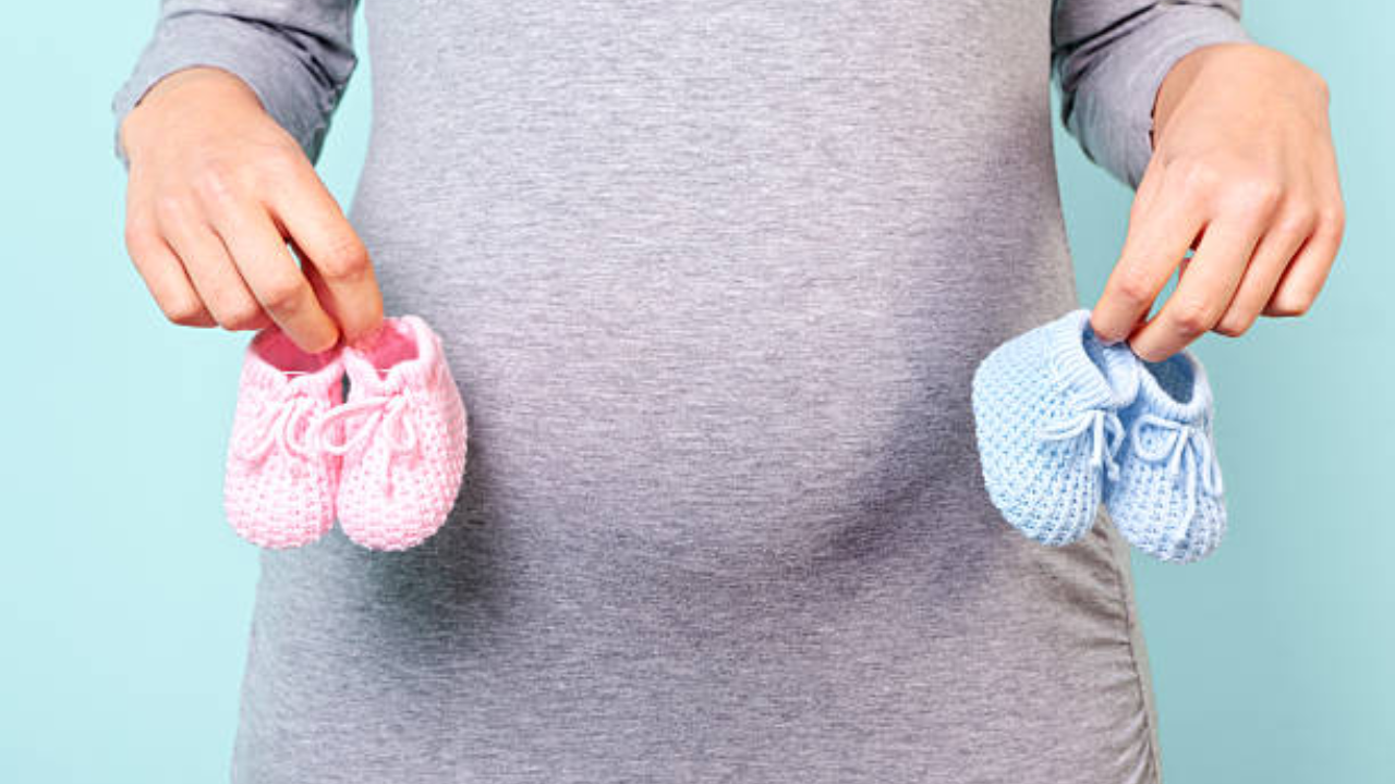 Twin pregnancy: Early signs you might be carrying twins; what moms might notice first