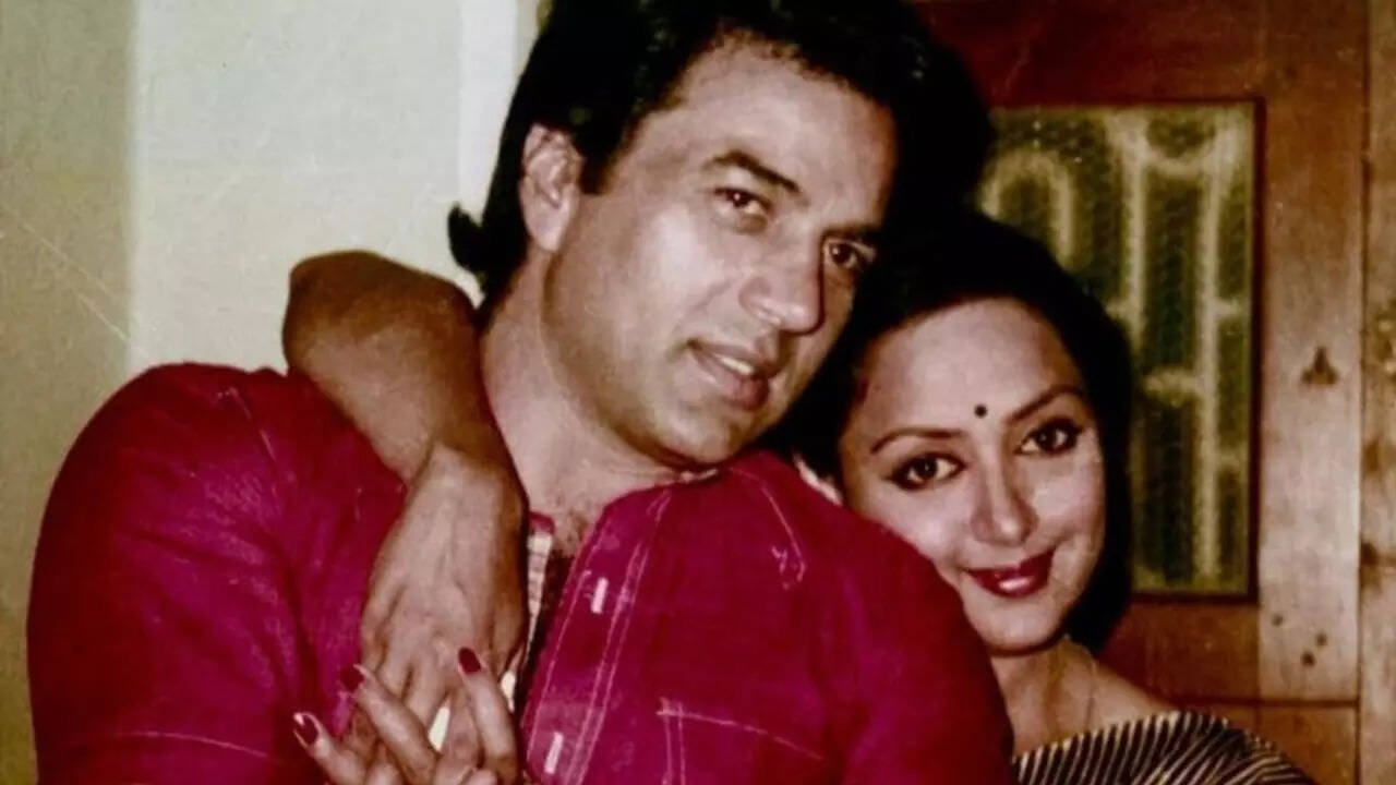 'My personal loss is indescribable': Hema Malini breaks silence on Dharmendra's demise