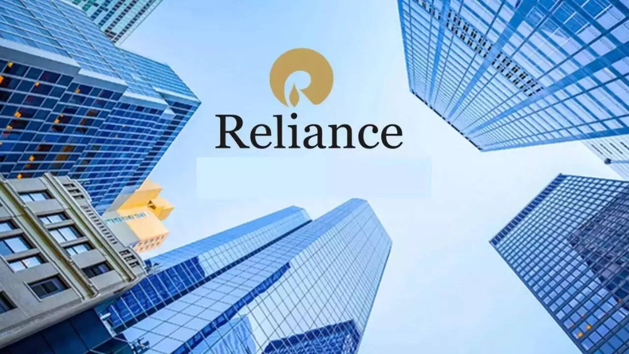Reliance Industries Ltd: Shares hits fresh 52-week high as Jefferies reaffirms 'buy' - key factors driving the bullish stance