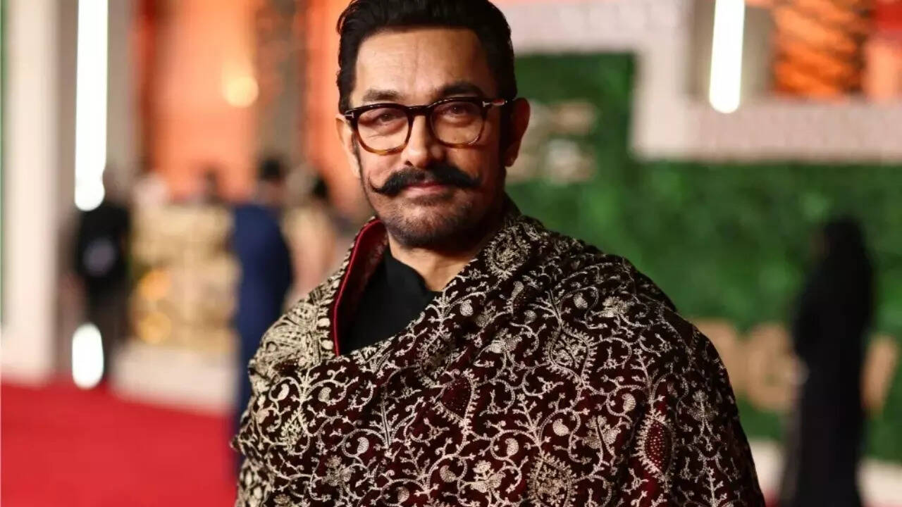 'I'm not an activist, I'm a film personality': Aamir on doing movies with social issues