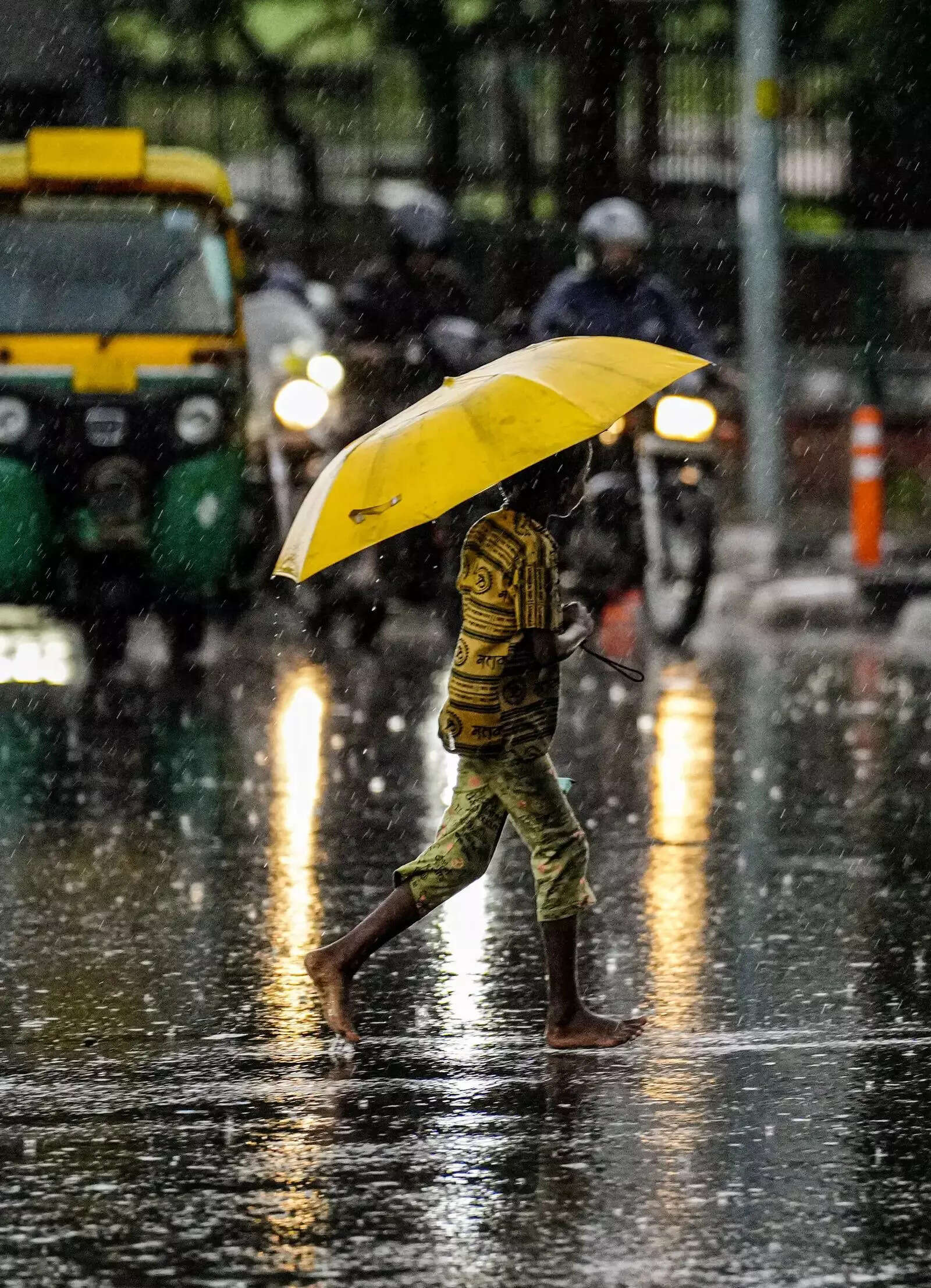 Bengaluru weather: Patchy rain, mild temperatures; AQI remains poor
