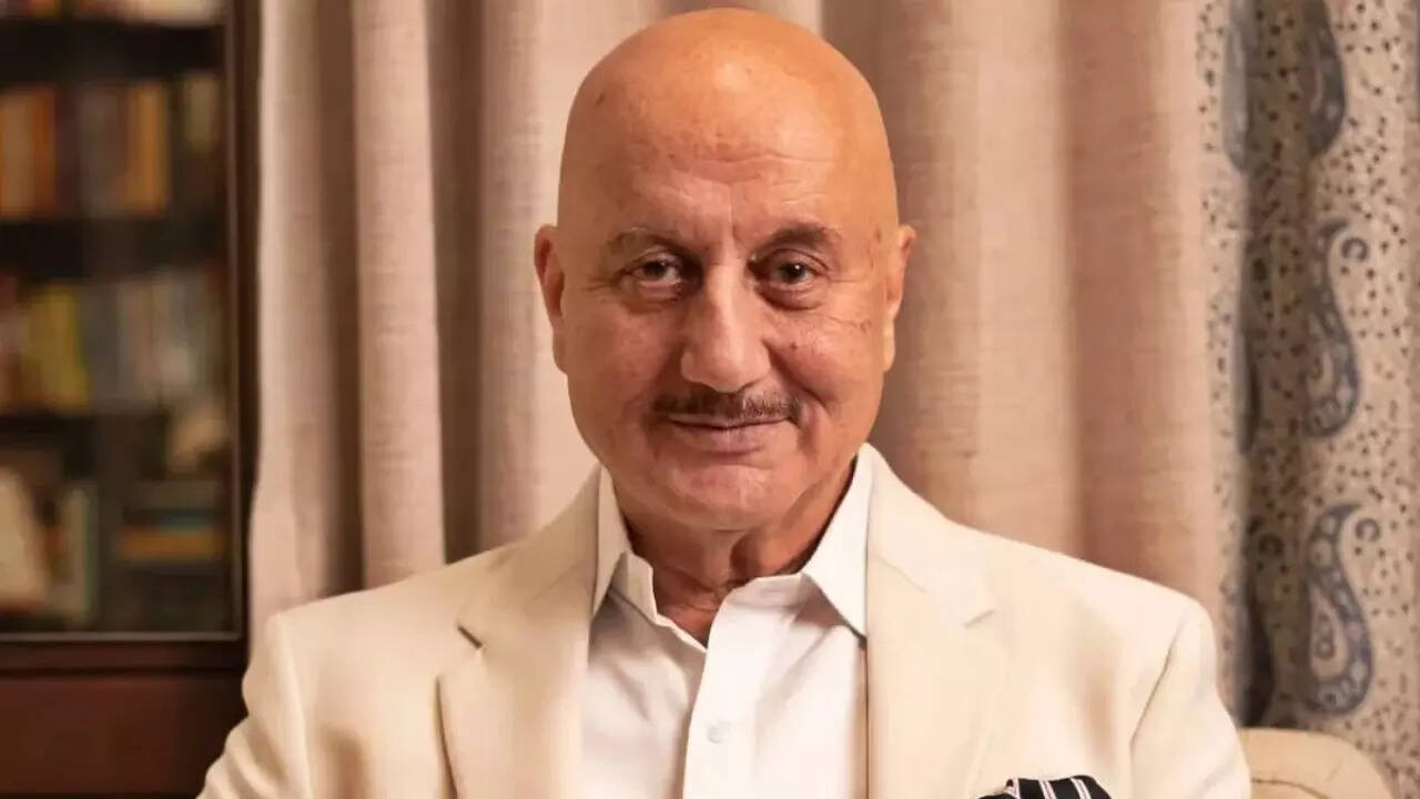 Anupam Kher says only mediocre actors are invited to roundtables