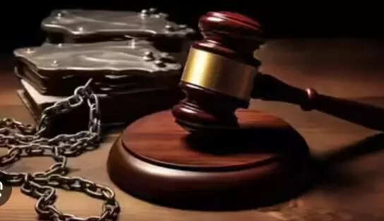 Stalker’s death penalty gets commuted to 20 years in jail