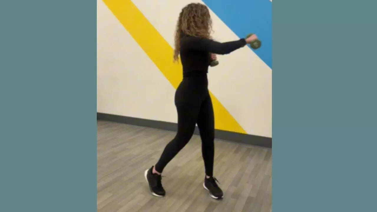 Rotating dumbbell punches