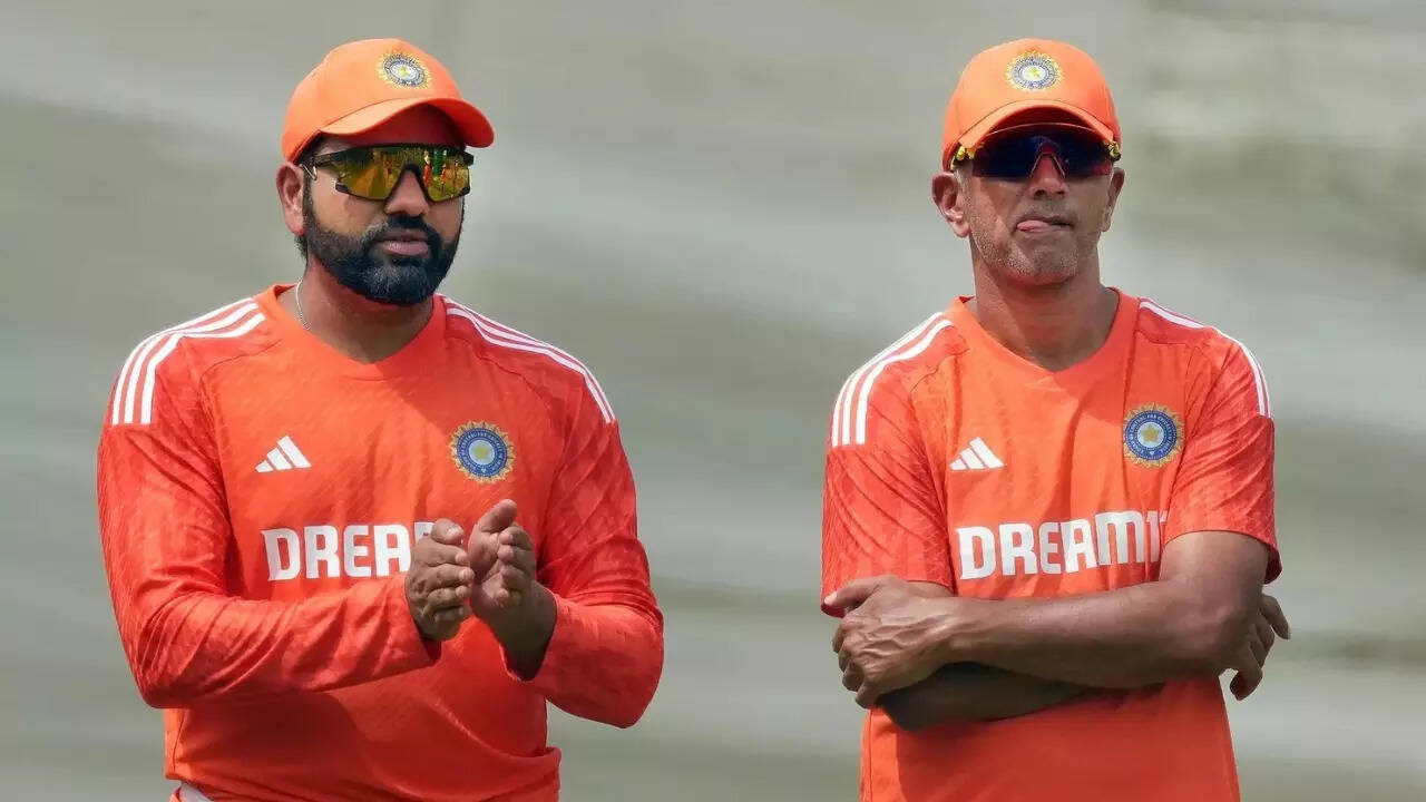 Not Gambhir! Ex-cricketer credits Rohit, Dravid for Ind's aggressive batting