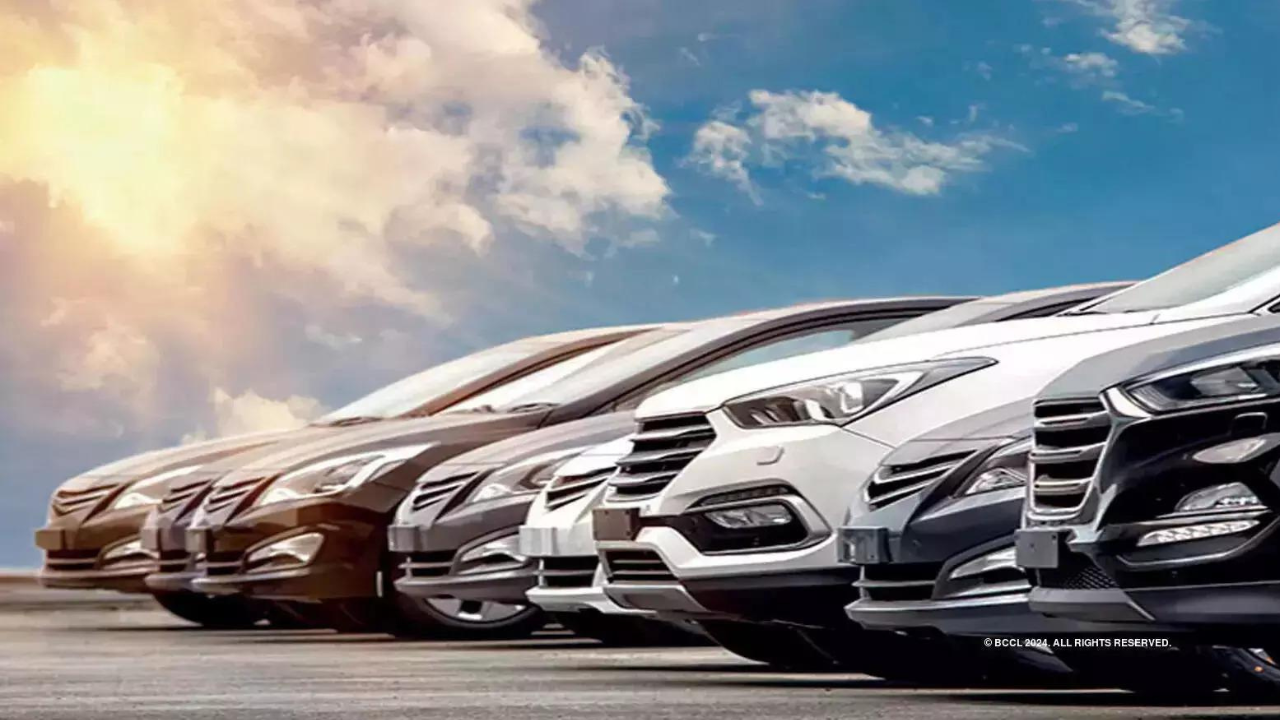 Car sales robust in November: Maruti Suzuki hits record high; see top performers