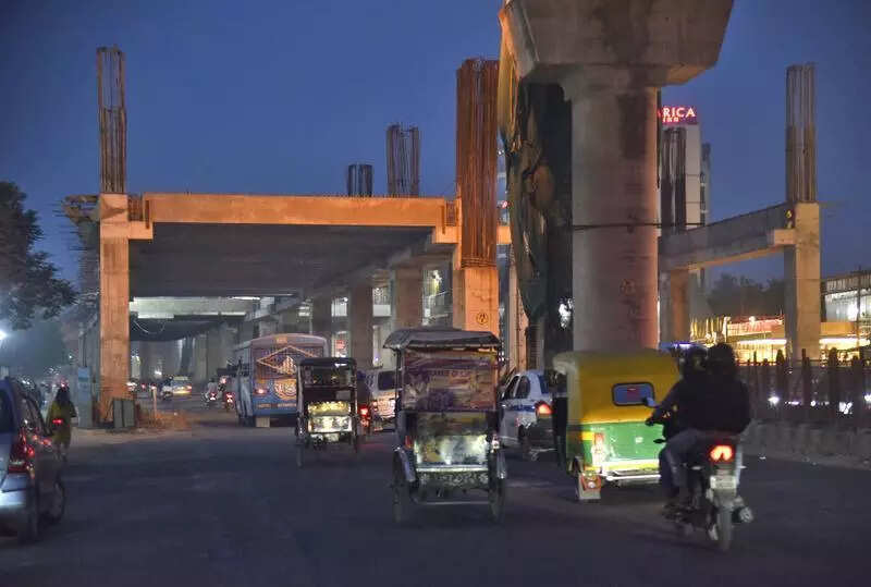 Motorists get free passage at Chinar Park after 3 yrs