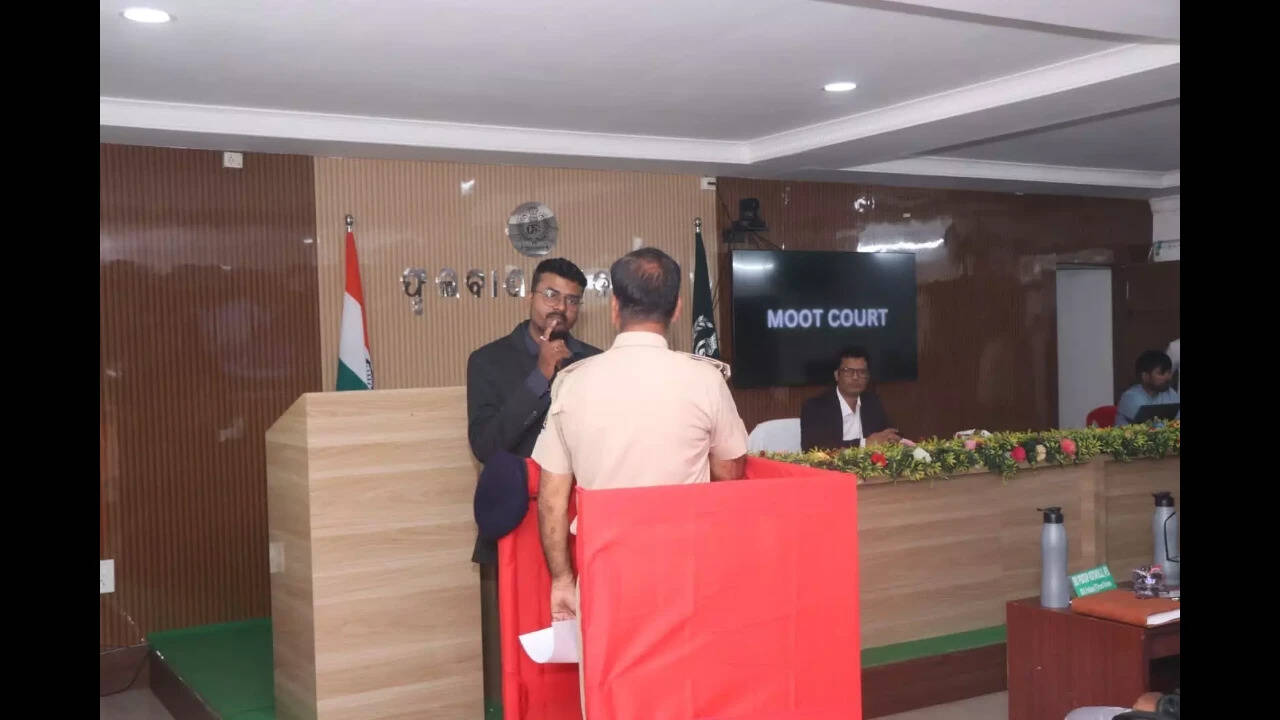 Plan to boost wildlife case convictions with moot court training