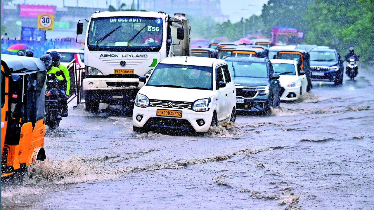 Cyclone Ditwah: Chennai, suburbs wake to season’s wettest morning; schools, colleges closed