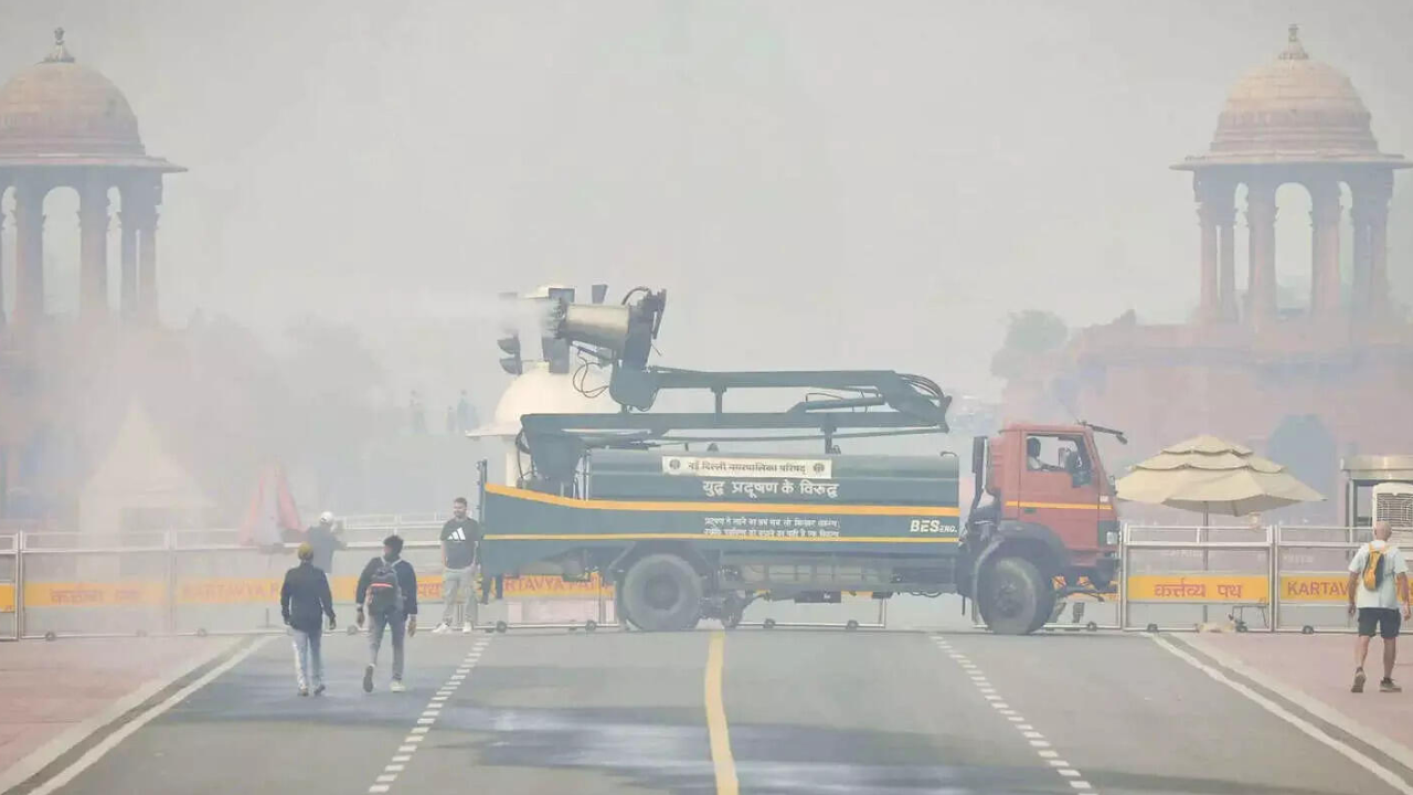 Delhi air pollution: AQI hits 331, falls back to ‘very poor’; health concerns rise
