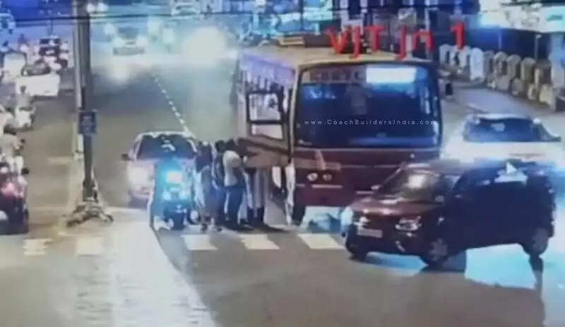 Police drop charges against T’puram mayor, husband