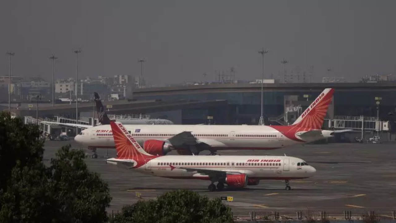 Air India flights delay: Outage hits check-ins at multiple airports; passengers advised to check status