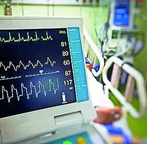 Ex-servicemen face uncertainty after cashless treatment stopped