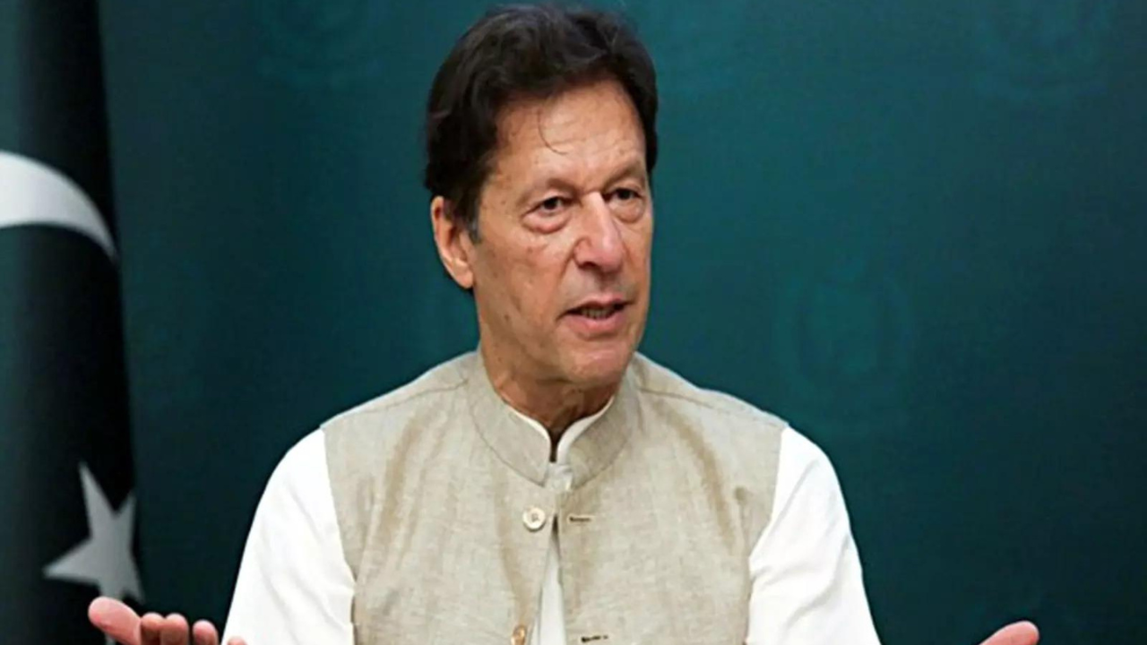 'Play on the front foot': Ex-Pak PM Imran Khan fires sharp salvo at Asim Munir; calls him 'mentally unstable man'