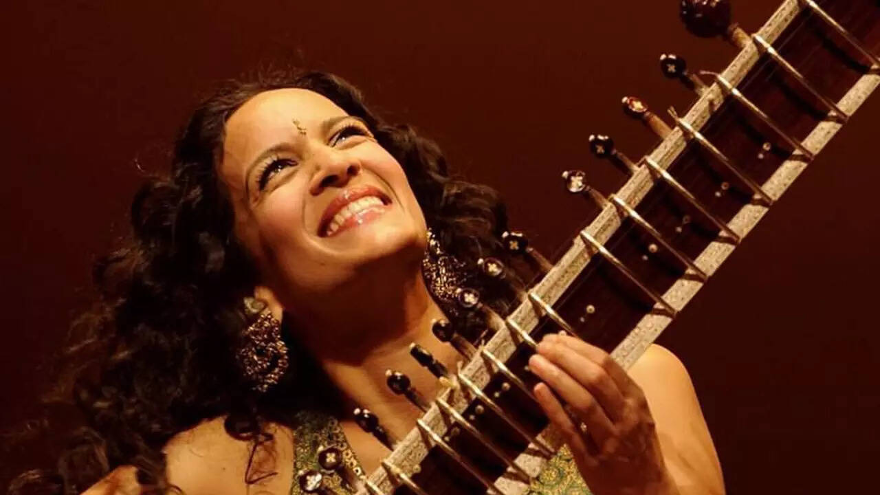 Anoushka Shankar accuses Air India of breaking her sitar in transit- Watch video