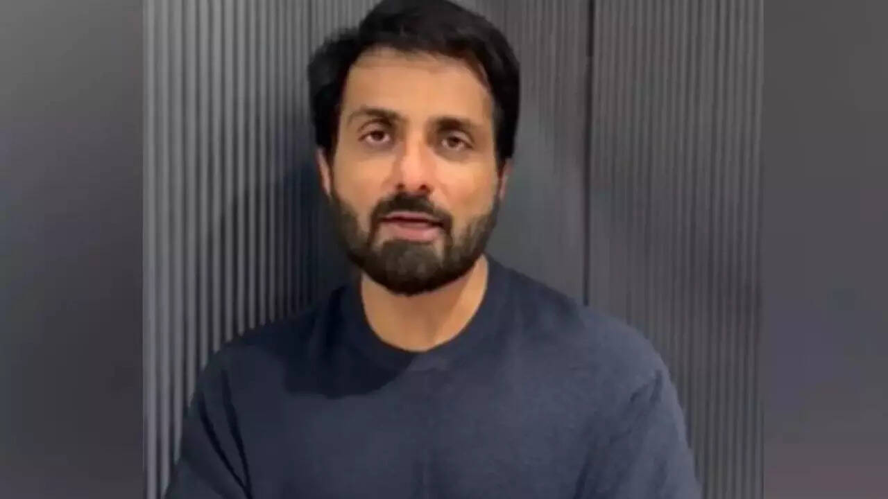 Sonu Sood calls it ‘unfair’ to hold IndiGo ground staff responsible