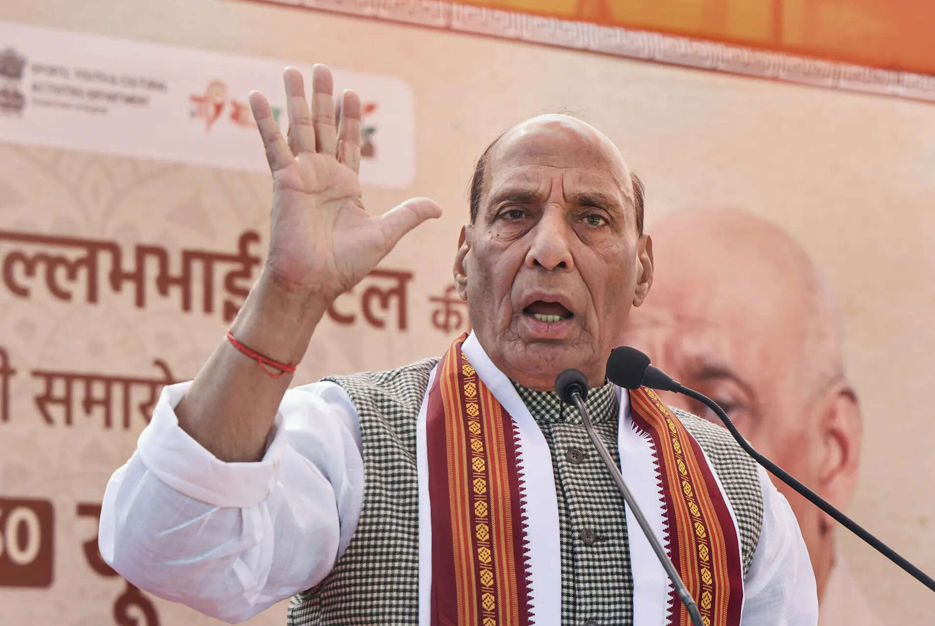 Congress cites Maniben’s diary, seeks apology from Rajnath