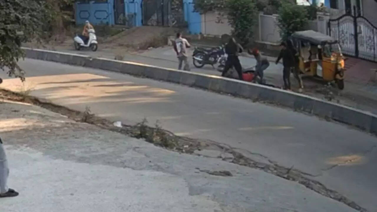 Hyderabad horror: Businessman hacked, bludgeoned with stones, shot dead
